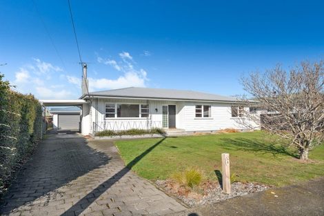 Photo of property in 6 Hobson Place, Solway, Masterton, 5810