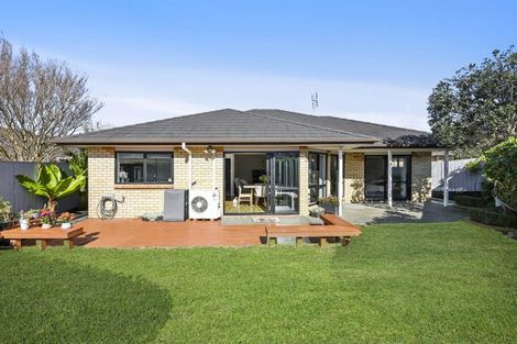 Photo of property in 4 Shankill Place, East Tamaki, Auckland, 2013