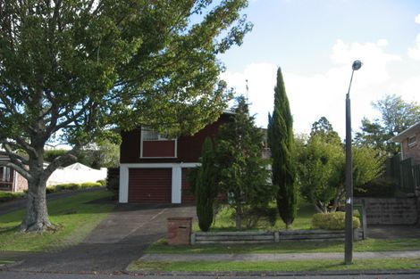 Photo of property in 5 Alton Terrace, Pakuranga Heights, Auckland, 2010