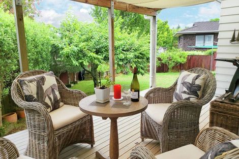 Photo of property in 21 Mark Edward Drive, Half Moon Bay, Auckland, 2012