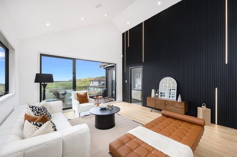 Photo of property in 60 Matangi View Drive, Orewa, 0931