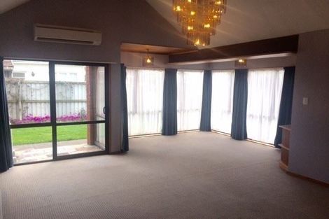 Photo of property in 8 Grants Road, Papanui, Christchurch, 8053