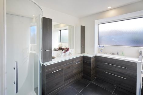 Photo of property in 19 Saint Pauls Place, Burwood, Christchurch, 8083