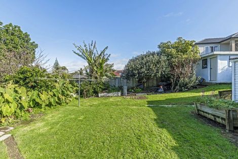 Photo of property in 43 Margaret Road, Papatoetoe, Auckland, 2025
