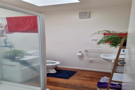 Photo of property in 25 Ballantrae Place, Thorndon, Wellington, 6011