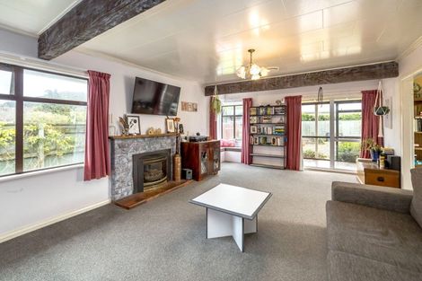 Photo of property in 105 Watt Street, Featherston, 5710