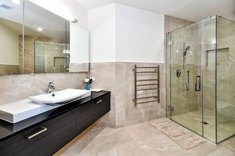 Photo of property in 11 Swindon Close, Mellons Bay, Auckland, 2014