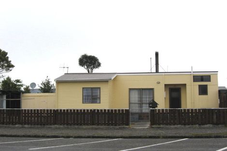 Photo of property in 20 Pakington Street, Westport, 7825