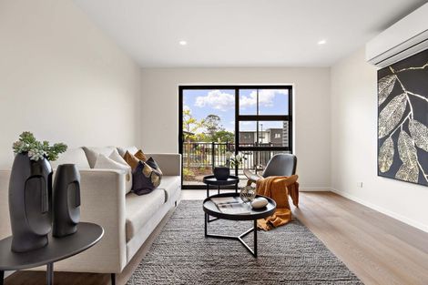 Photo of property in 57 Jabuka Street, Glen Eden, Auckland, 0602