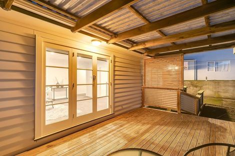 Photo of property in 48 Ernest Street, Ranui, Porirua, 5024