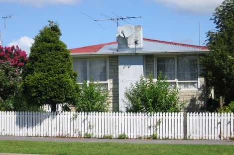 Photo of property in 148 Avondale Road, Avondale, Auckland, 1026