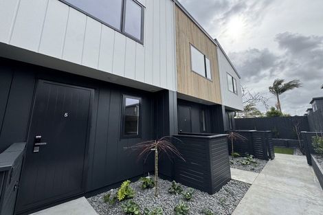 Photo of property in 5/131 Lancaster Road, Beach Haven, Auckland, 0626