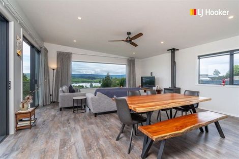 Photo of property in 38 Nore Street, Waihola, Milton, 9073