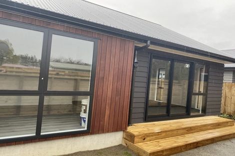 Photo of property in 9b Fitzherbert Road, Wainuiomata, Lower Hutt, 5014