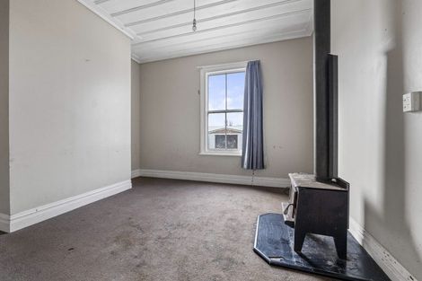 Photo of property in 7 London Street, Eltham, 4322