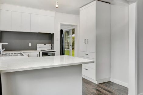 Photo of property in 48 Stokes Valley Road, Stokes Valley, Lower Hutt, 5019