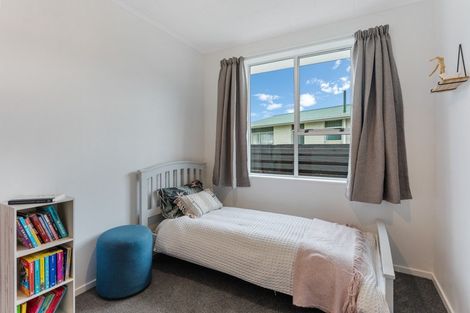 Photo of property in 256b Wellington Road, Wainuiomata, Lower Hutt, 5014