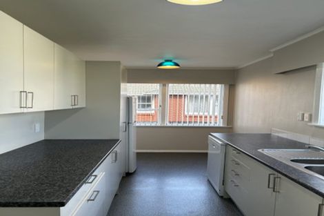 Photo of property in 28 Camperdown Road, Miramar, Wellington, 6022