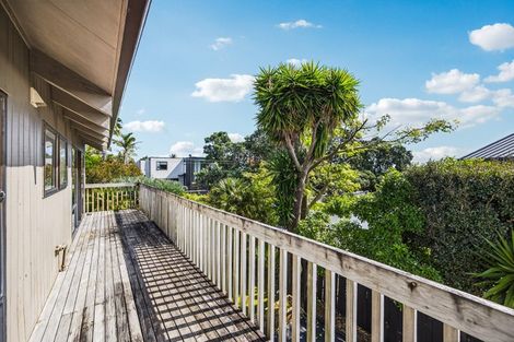 Photo of property in 1/13 Muritai Road, Milford, Auckland, 0620
