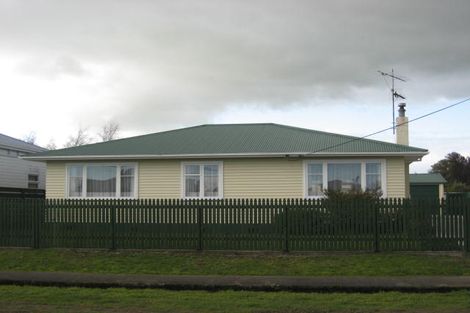 Photo of property in 148 Pembroke Street, Carterton, 5713