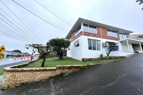 Photo of property in 1/117 Golf Road, New Lynn, Auckland, 0600