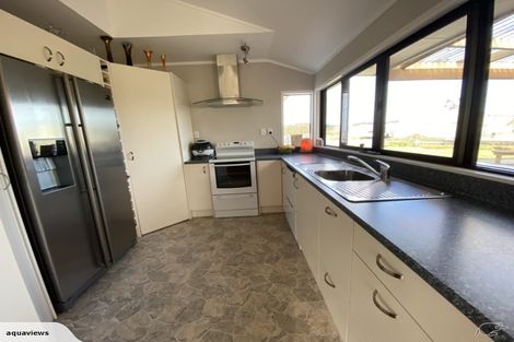 Photo of property in 16 Awakino Point Road North, Awakino Point, Dargaville, 0372