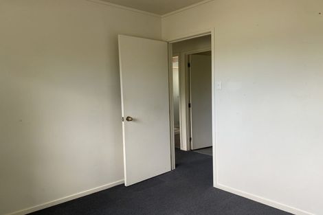 Photo of property in 18 Malmo Place, Massey, Auckland, 0614