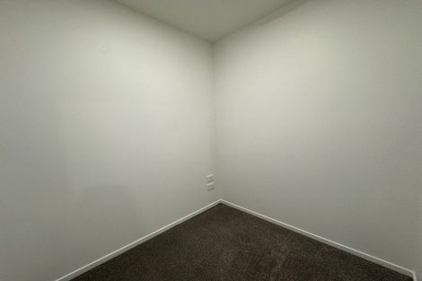 Photo of property in 4/131 Lancaster Road, Beach Haven, Auckland, 0626