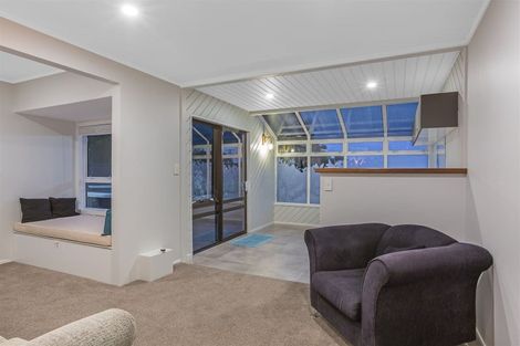Photo of property in 5 Trevor Terrace, Paremata, Porirua, 5024