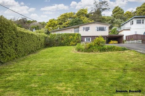 Photo of property in 417 Aokautere Drive, Aokautere, Palmerston North, 4471