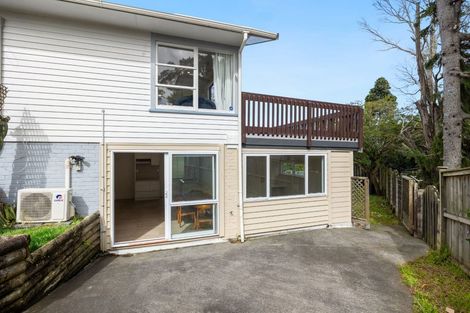 Photo of property in 4 Riverhills Avenue, Pakuranga Heights, Auckland, 2010