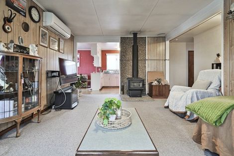 Photo of property in 82 Folkestone Drive, Flaxmere, Hastings, 4120