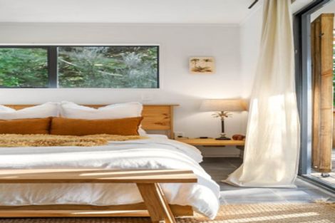 Photo of property in 15a Mount Avenue, Pauanui, Hikuai, 3579