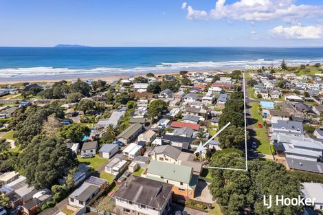Photo of property in 40 Ocean View Road, Waihi Beach, 3611