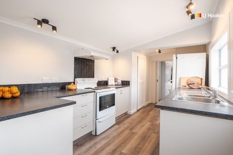 Photo of property in 18 Richardson Street, Saint Kilda, Dunedin, 9012