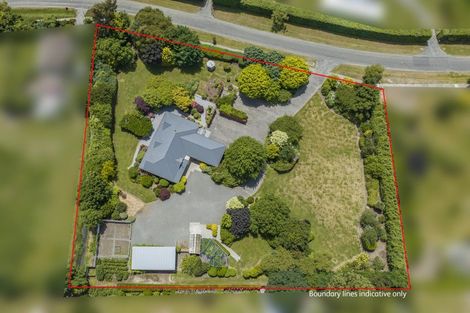 Photo of property in 3 Kowhai Drive, Darfield, 7510