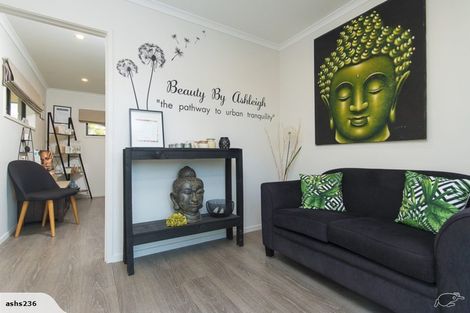 Photo of property in 4 Armstrong Way, Waiuku, 2123