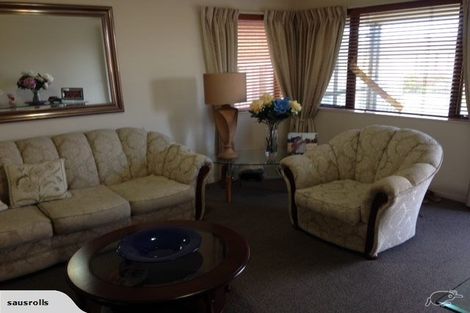 Photo of property in 2/197 Royal Road, Massey, Auckland, 0614