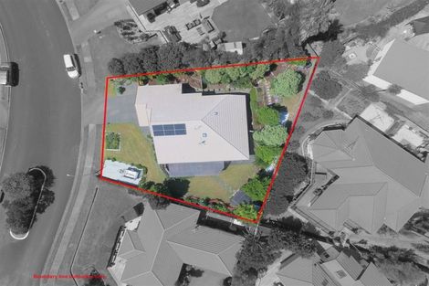 Photo of property in 4 Grovenor Drive, Orewa, 0931