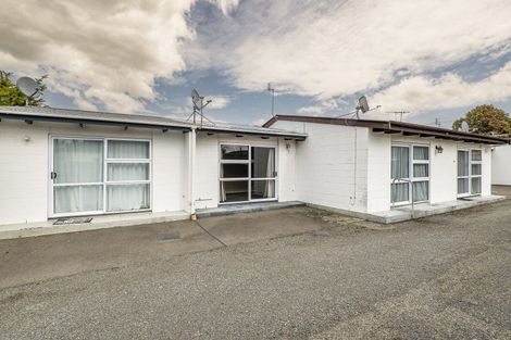 Photo of property in 2/17 Brake Street, Upper Riccarton, Christchurch, 8041