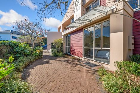 Photo of property in 16 John Rymer Place, Kohimarama, Auckland, 1071