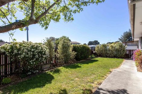 Photo of property in 1/2 Takapu Place, Bromley, Christchurch, 8062