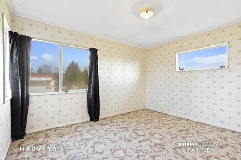 Photo of property in 2 Styca Place, Sunnyvale, Auckland, 0612