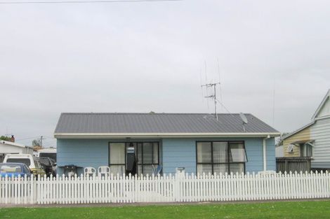 Photo of property in 8 Dearle Street, Paeroa, 3600