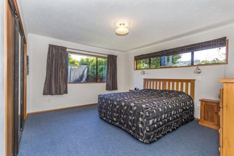 Photo of property in 161 Royal Park Drive, Parklands, Christchurch, 8083