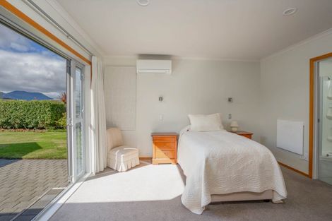 Photo of property in 11 The Circle, Nukuhau, Taupo, 3330