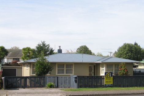 Photo of property in 240 Sunset Road, Sunnybrook, Rotorua, 3015