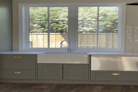 Photo of property in 44 Cleveland Street, Edgeware, Christchurch, 8013