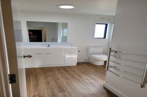 Photo of property in 38 Penton Road, Stanmore Bay, Whangaparaoa, 0932