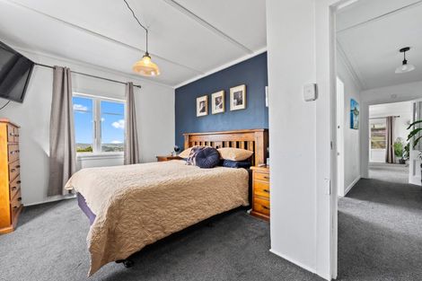 Photo of property in 330 Franklin Road, Paparoa, 0571